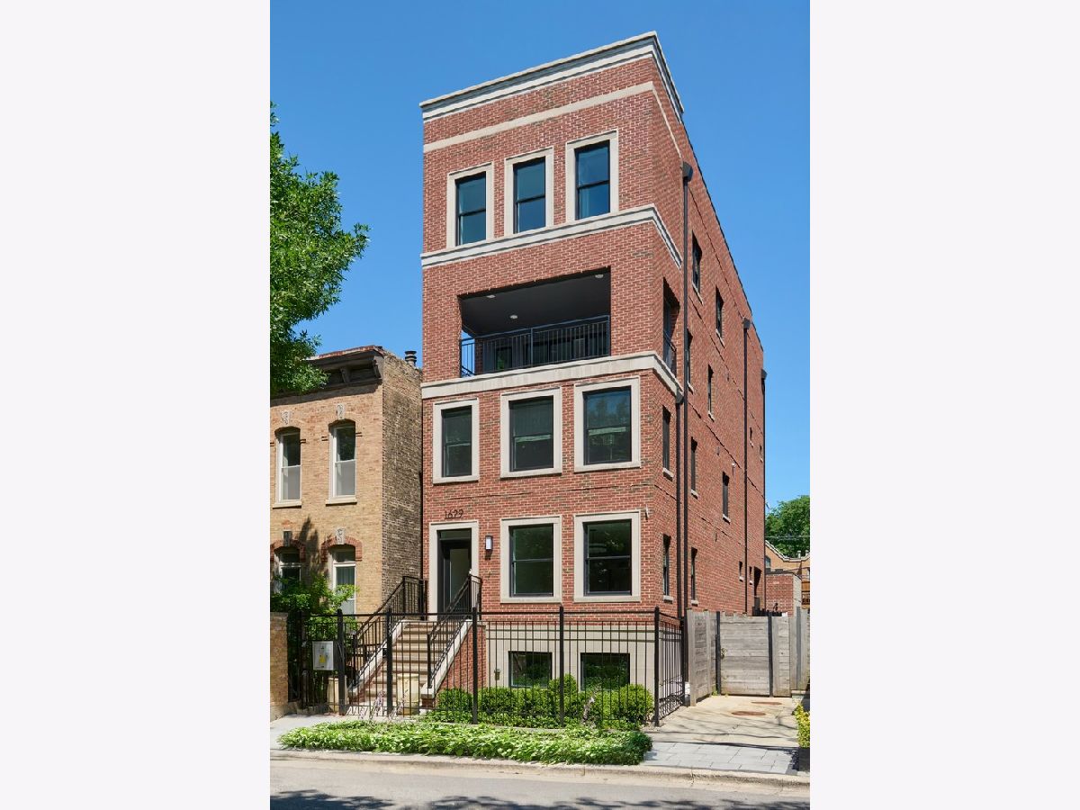  For Sale Chicago Illinois, 1629 Burling Street