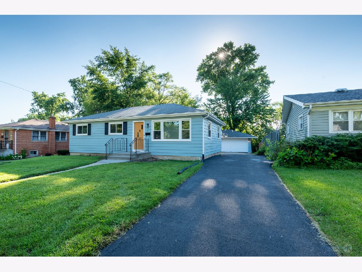  Rented Villa Park Illinois, 711 3rd