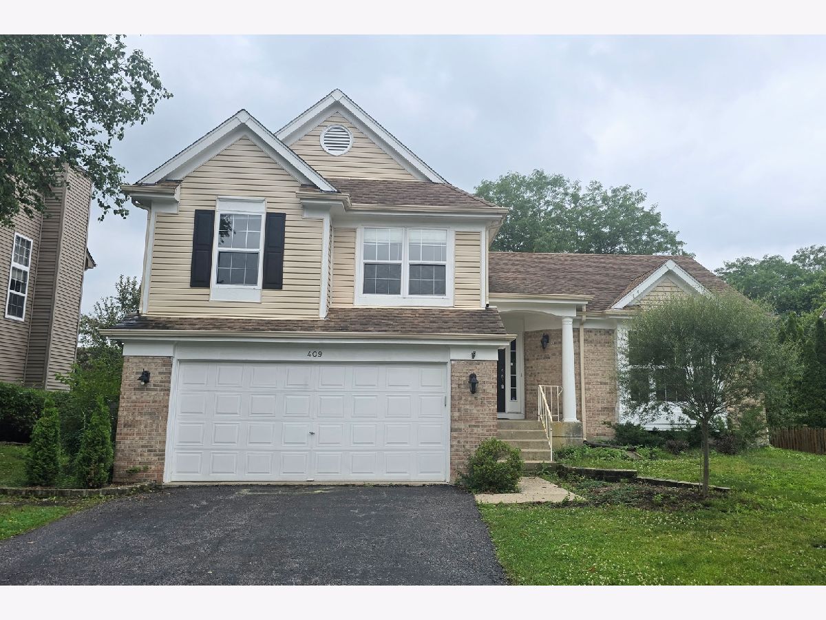  Rented Grayslake Illinois, 409 Fairfax