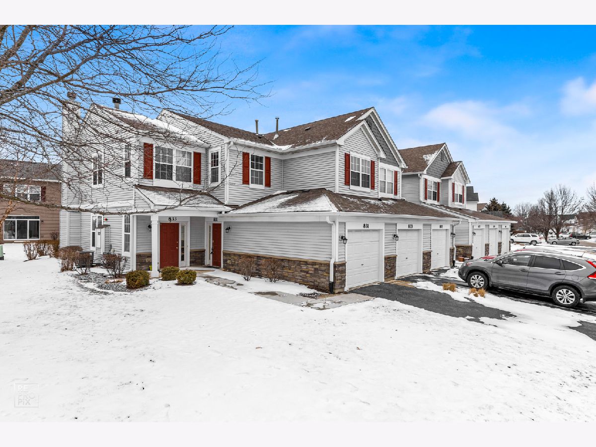 Townhomes & Condos & Homes For Rent Enclave At Country Lakes Naperville Illinois, 831 Genesee