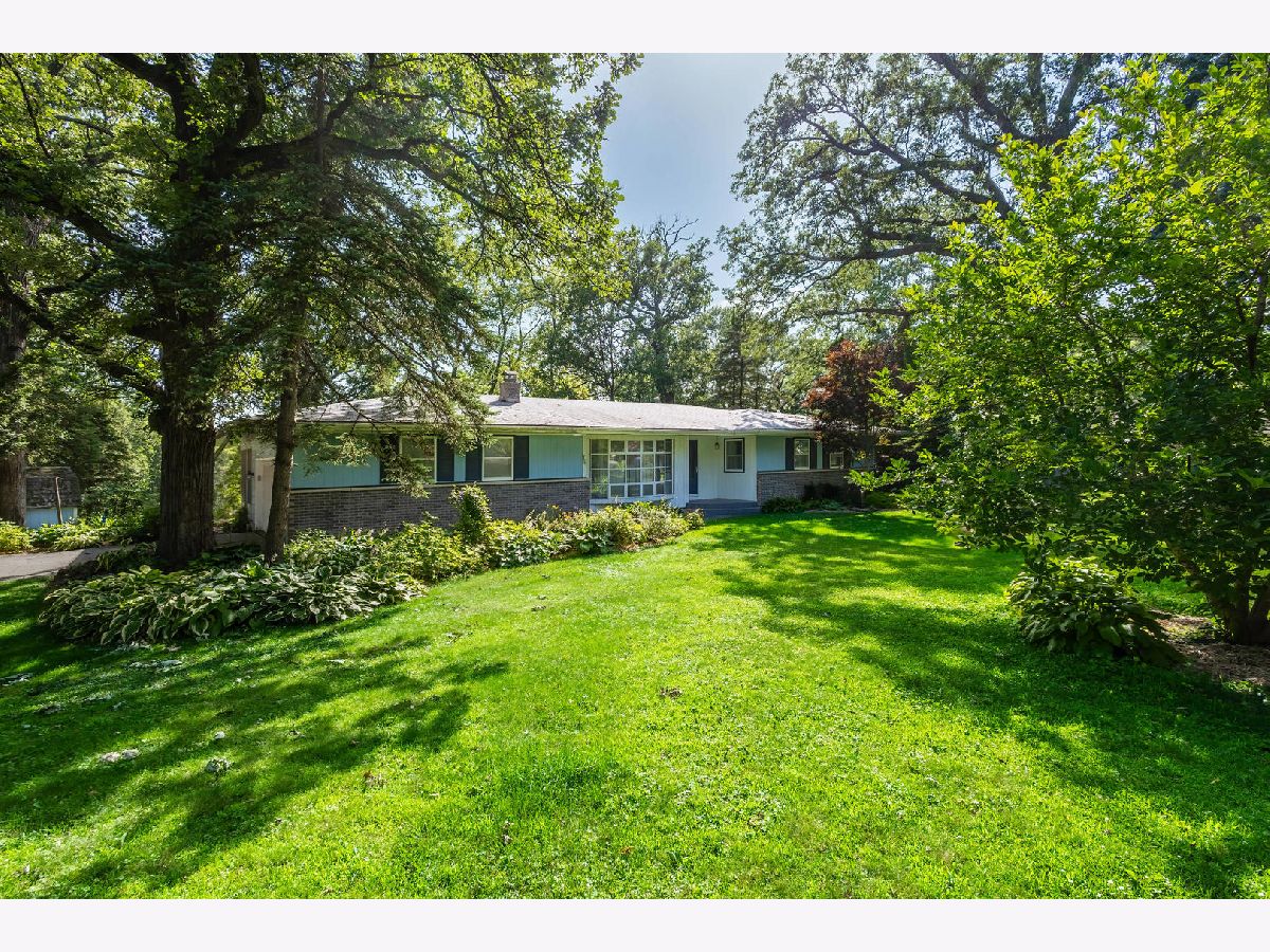 For Sale Long Grove Iowa, 310 Woodlawn Road