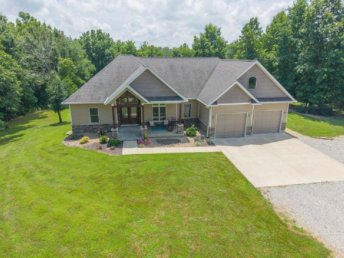  For Sale Salem Illinois, 6368 Tonti Road
