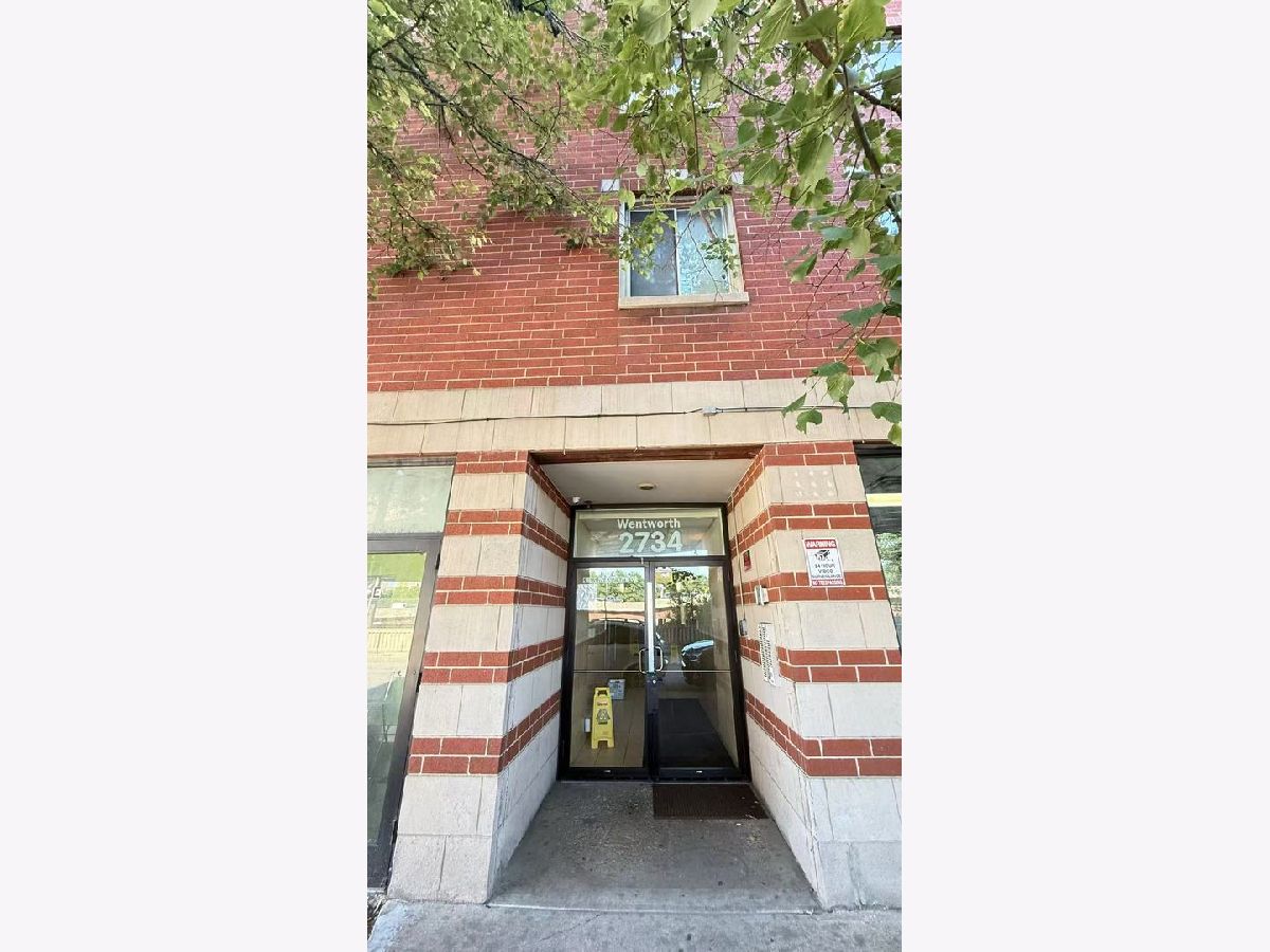  For Sale Chicago Illinois, 2734 Wentworth Avenue