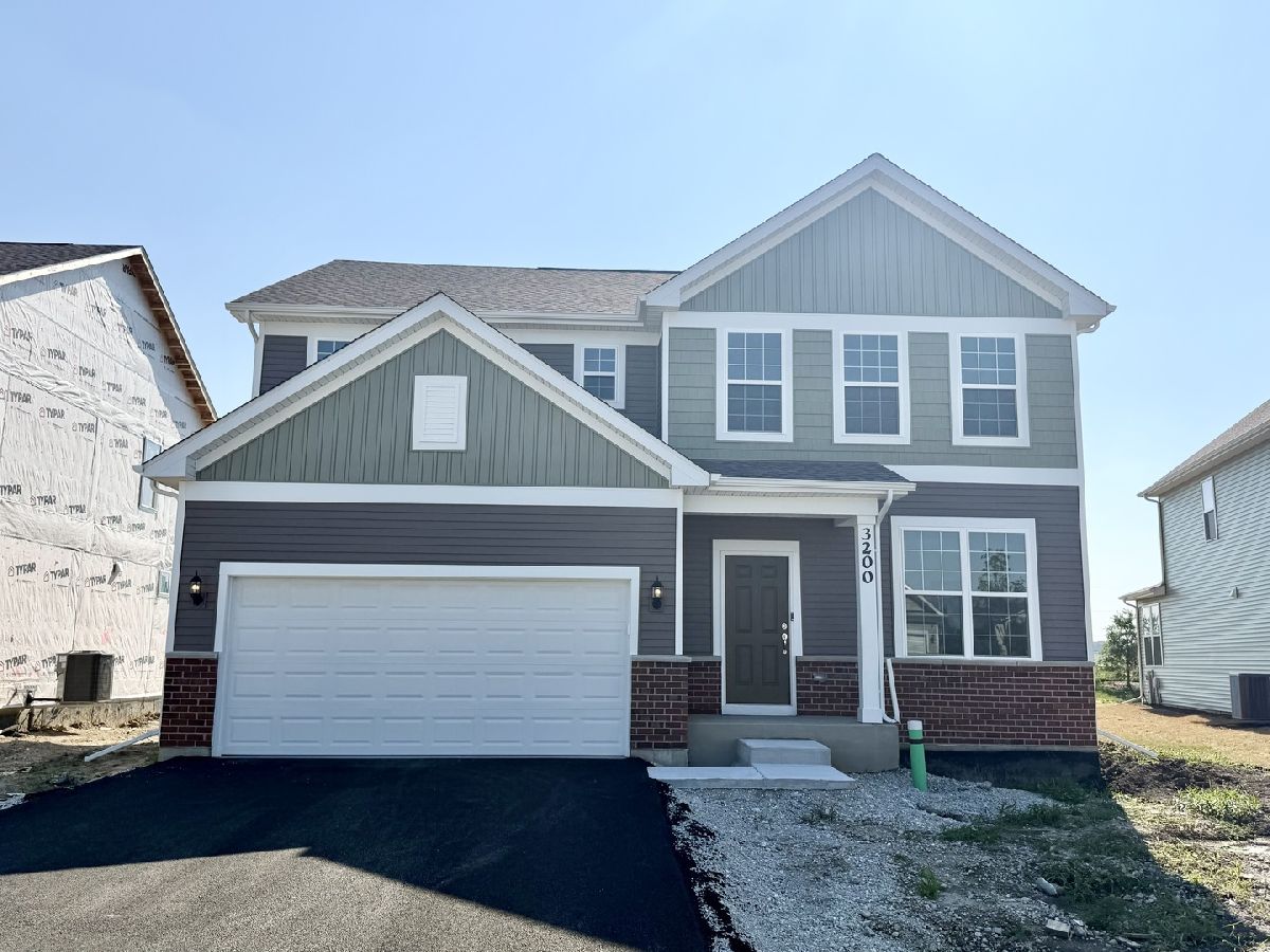 Homes For Rent Lincoln Crossing Aurora Illinois, 3200 Peyton
