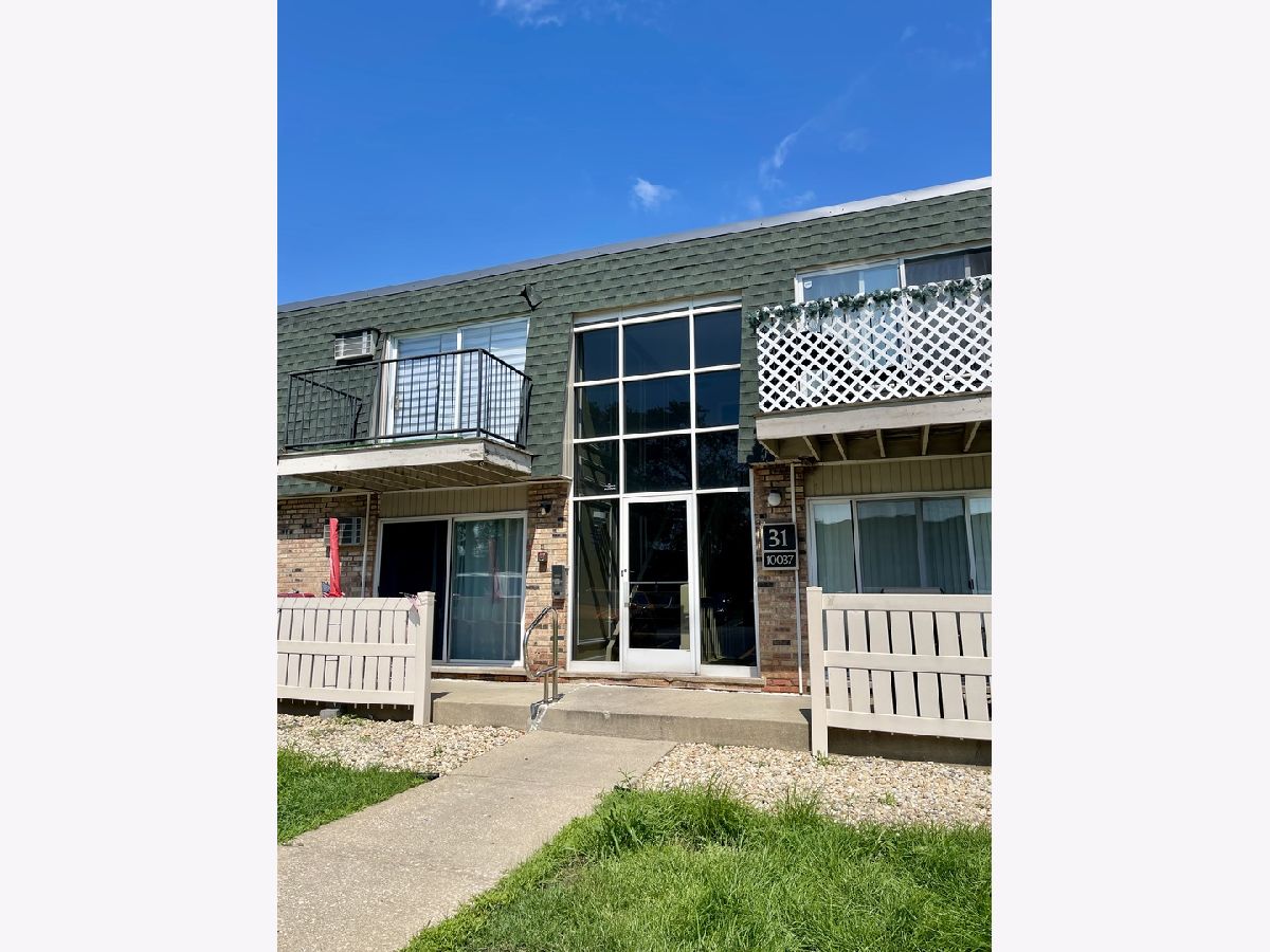  For Rent Palos Hills Illinois, 10037 Walnut