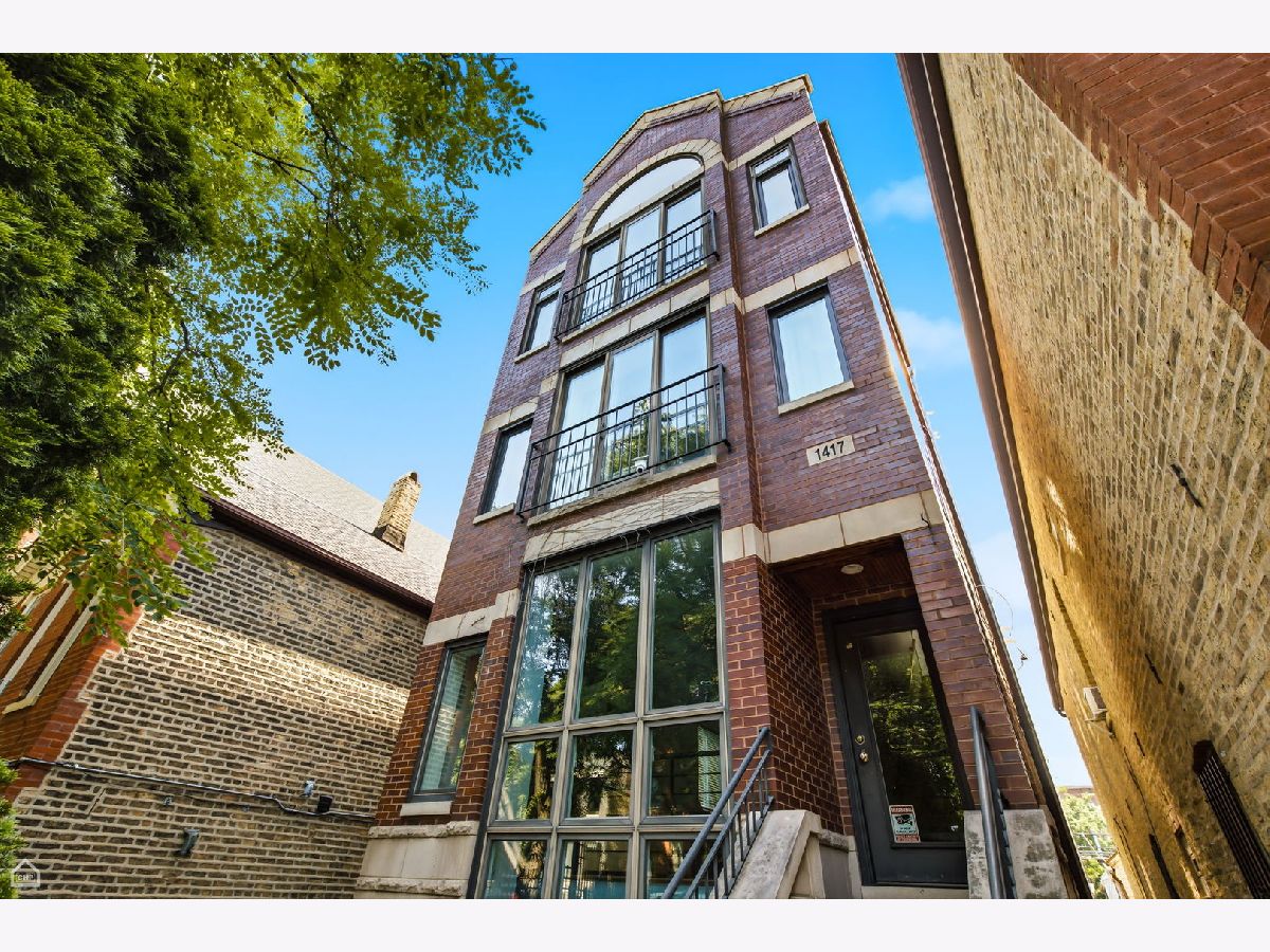  For Sale Chicago Illinois, 1417 Bosworth Avenue