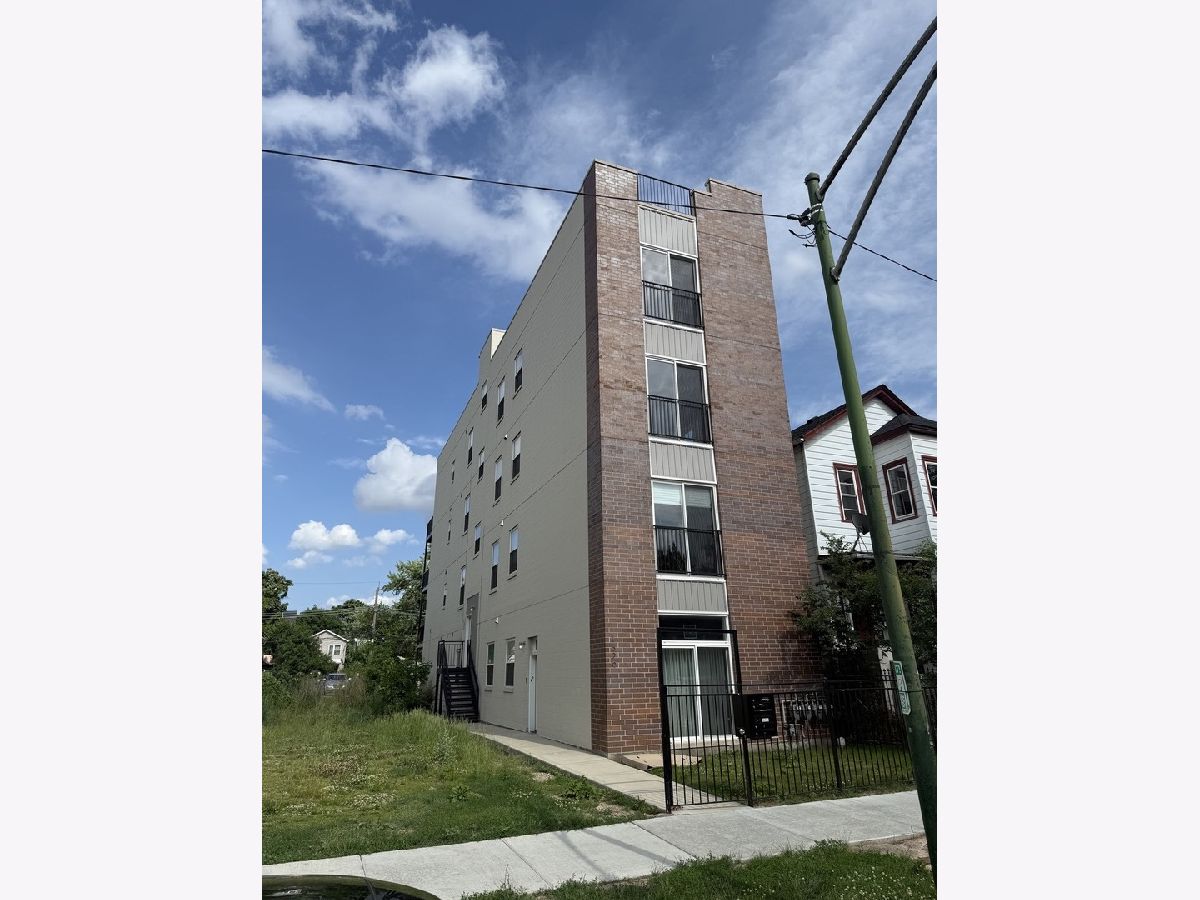  Rented Chicago Illinois, 1629 Spaulding