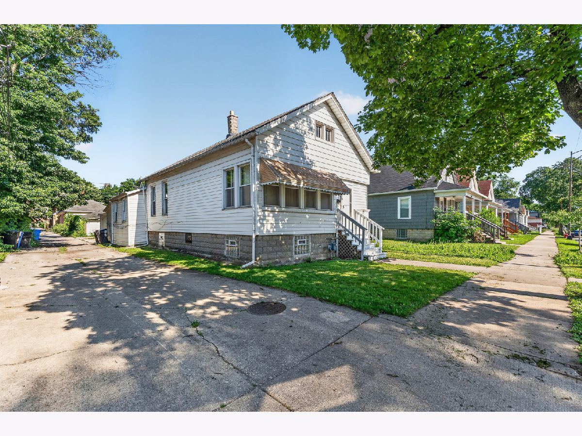  For Sale Chicago Illinois, 11715 Wentworth Avenue