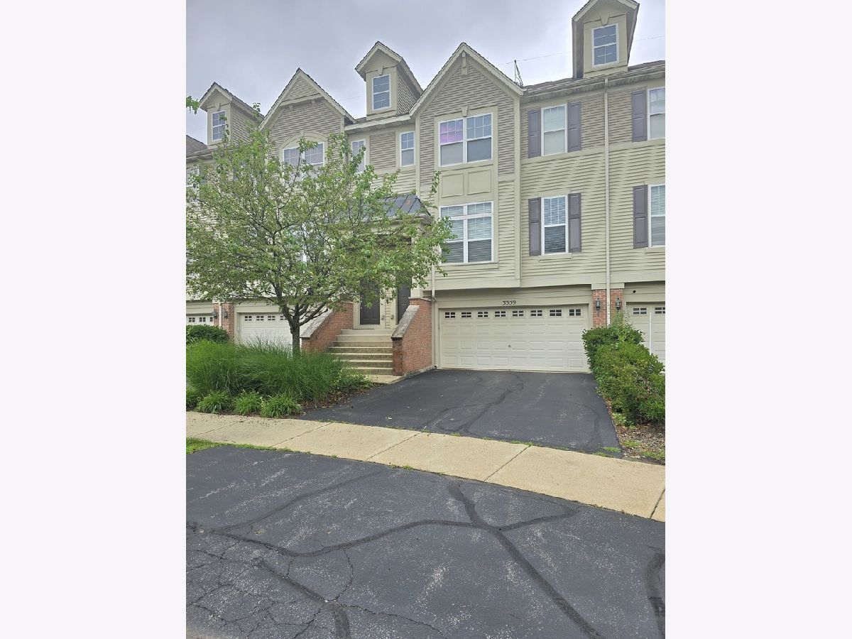  Rented Aurora Illinois, 3359 Kentshire