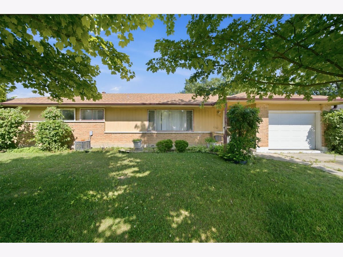  For Sale Park Forest Illinois, 22205 Central Park Avenue