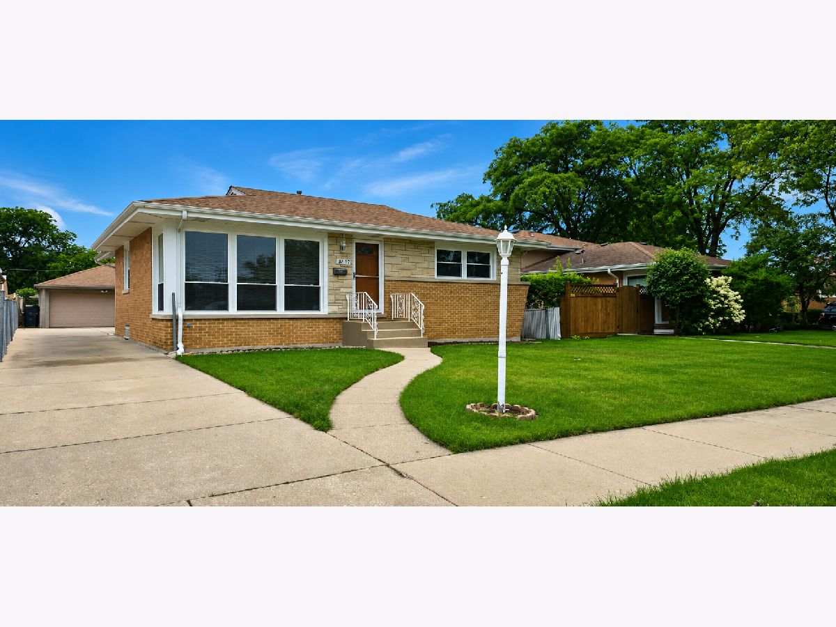  For Rent Niles Illinois, 8607 Osceola