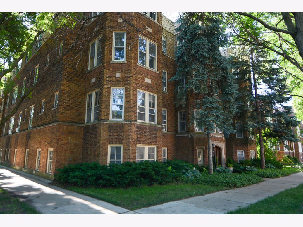  Rented Chicago Illinois, 4873 Talman