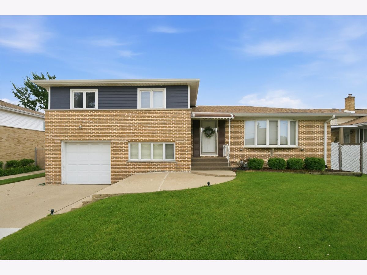  For Sale Melrose Park Illinois