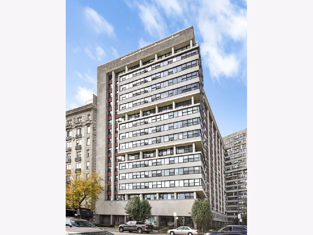  For Sale Chicago Illinois, 3420 Lake Shore Drive