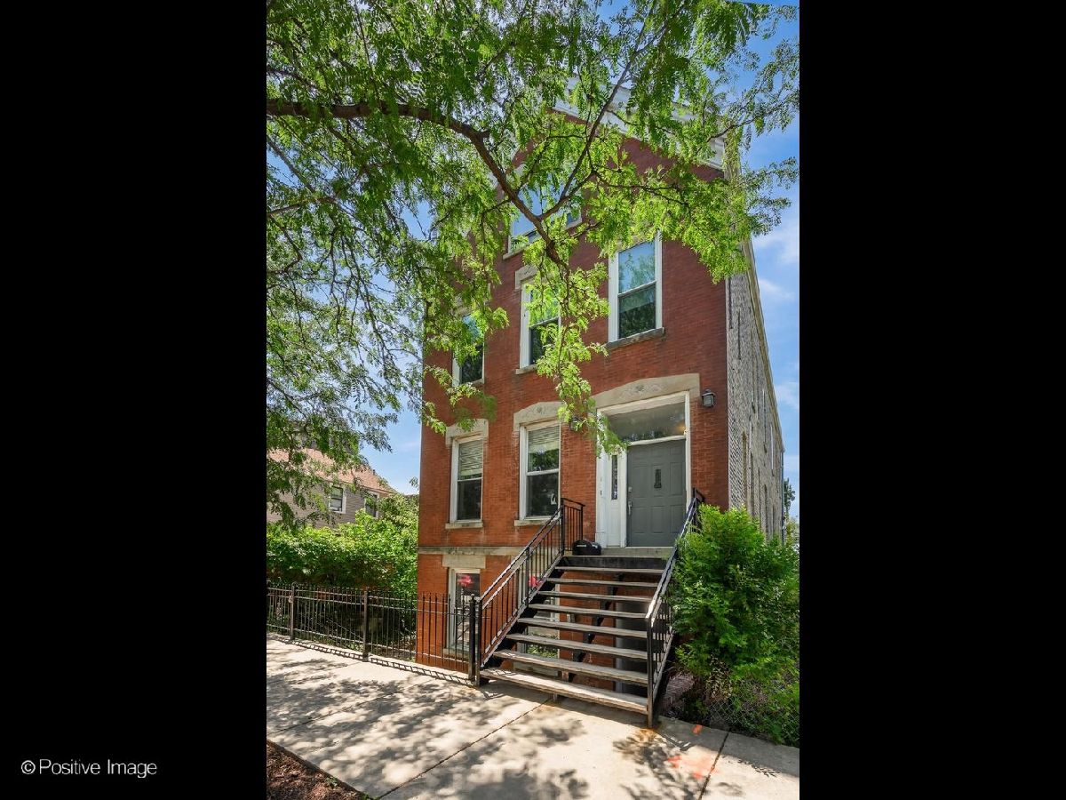  Rented Chicago Illinois, 1530 Throop