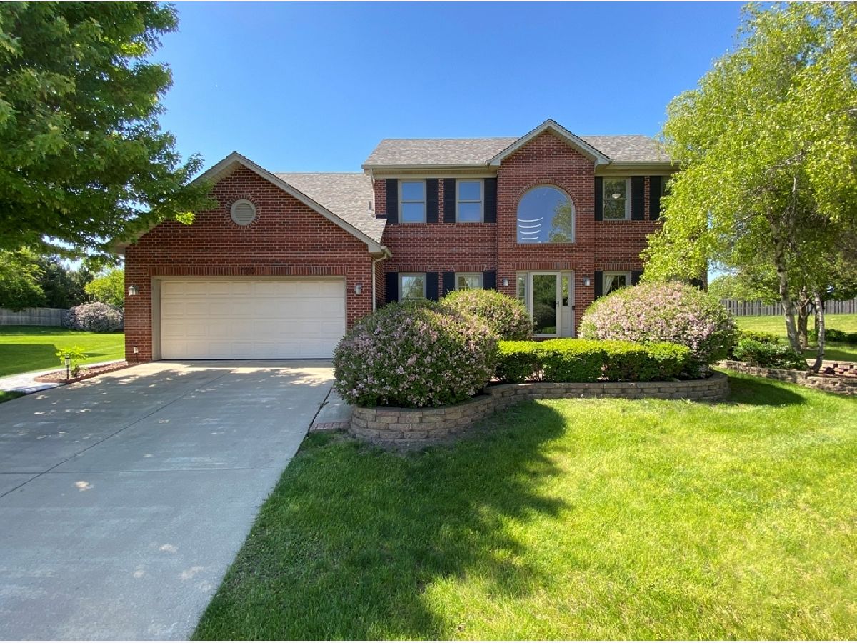 Homes For Sale Oakhurst North Aurora Illinois, 720 Kendridge Court