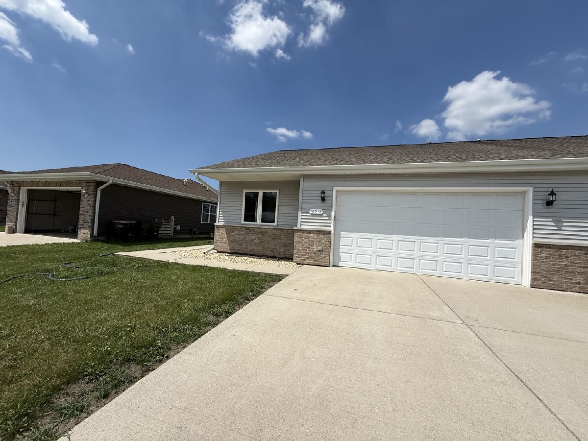  For Sale Braidwood Illinois, 924 Bergera Street
