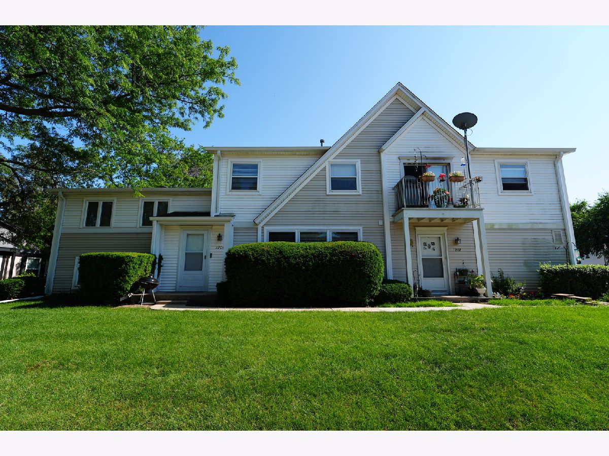  For Rent Deerfield Illinois, 1204 Inverrary