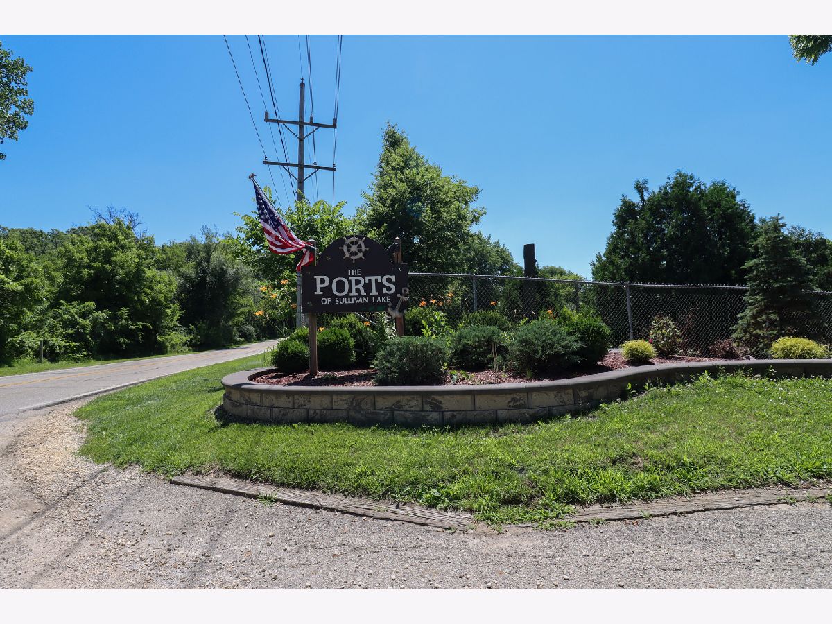  For Sale Lakemoor Illinois, 272 Misty