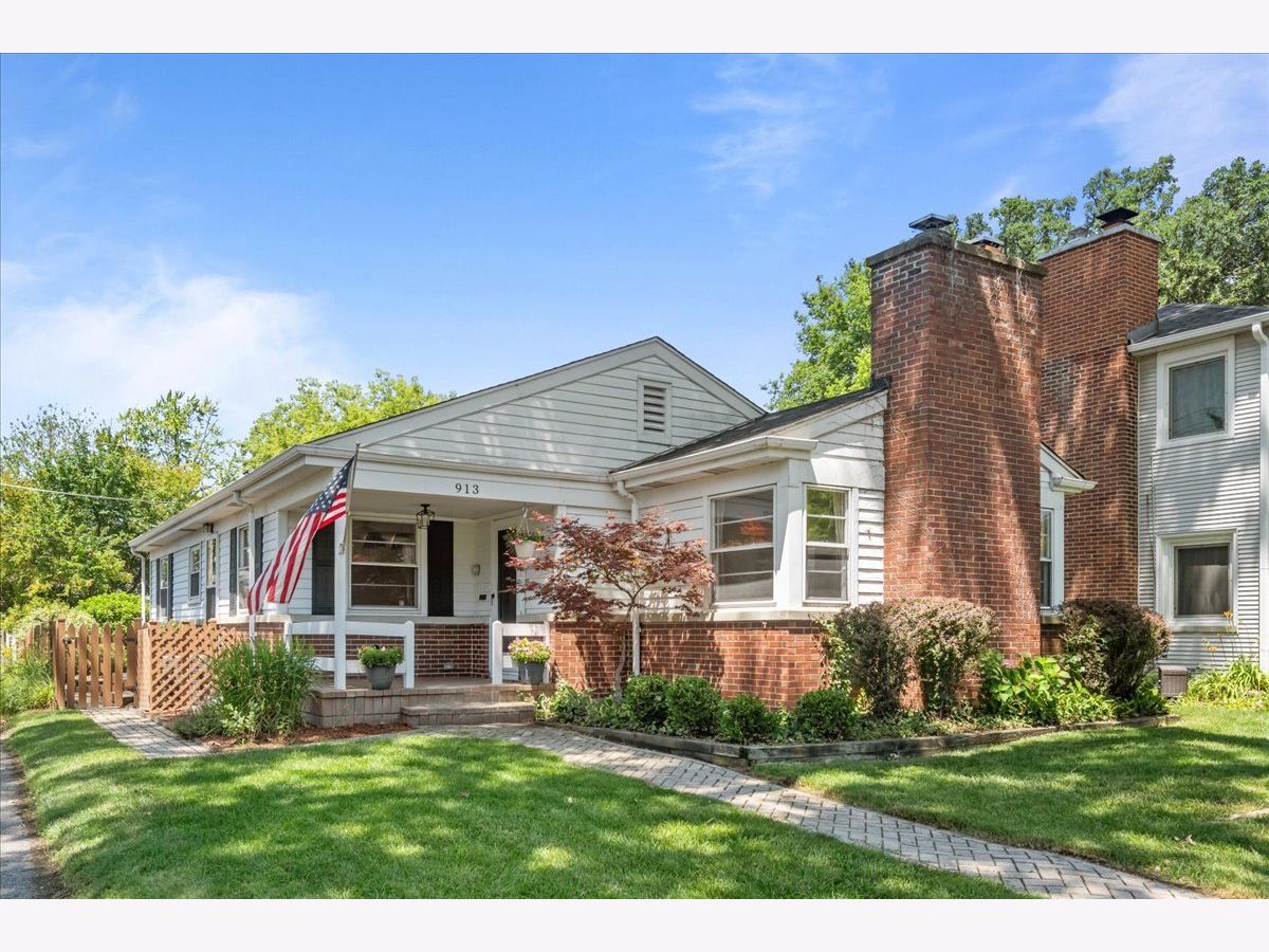  For Sale Wilmette Illinois, 913 Cambridge Lane
