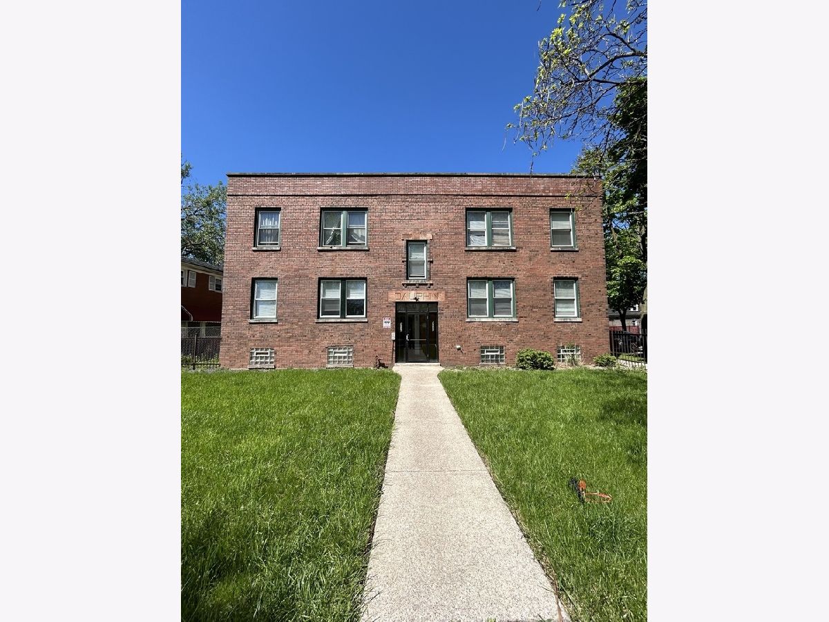  For Rent Chicago Illinois, 9032 Dauphin