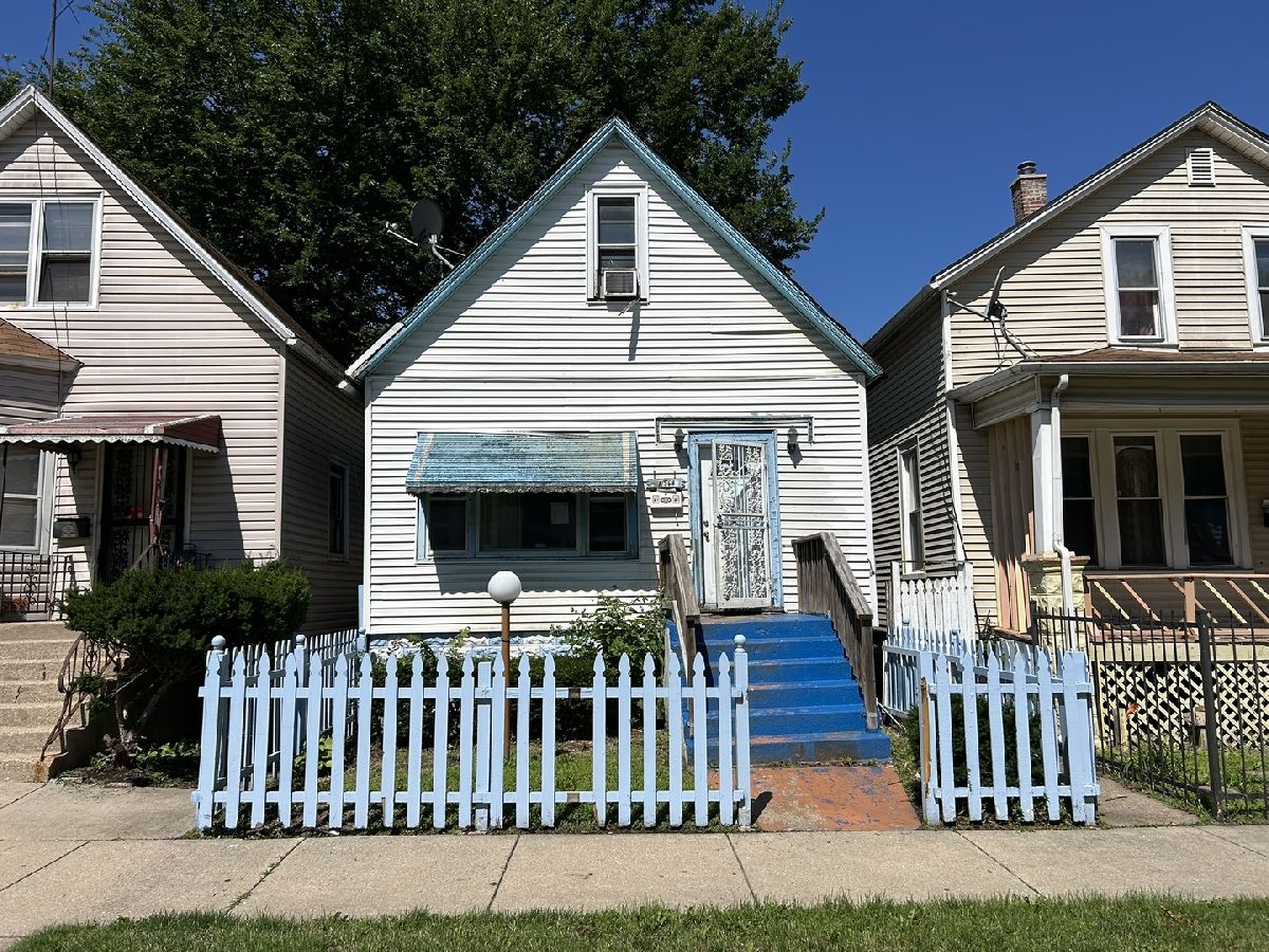  For Sale Chicago Illinois, 11568 Lafayette Avenue