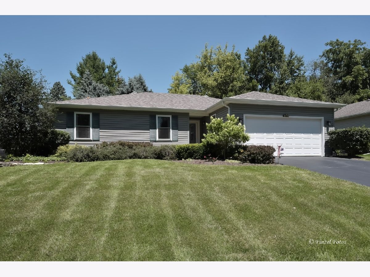  For Sale Hampshire Illinois, 328 Panama Avenue