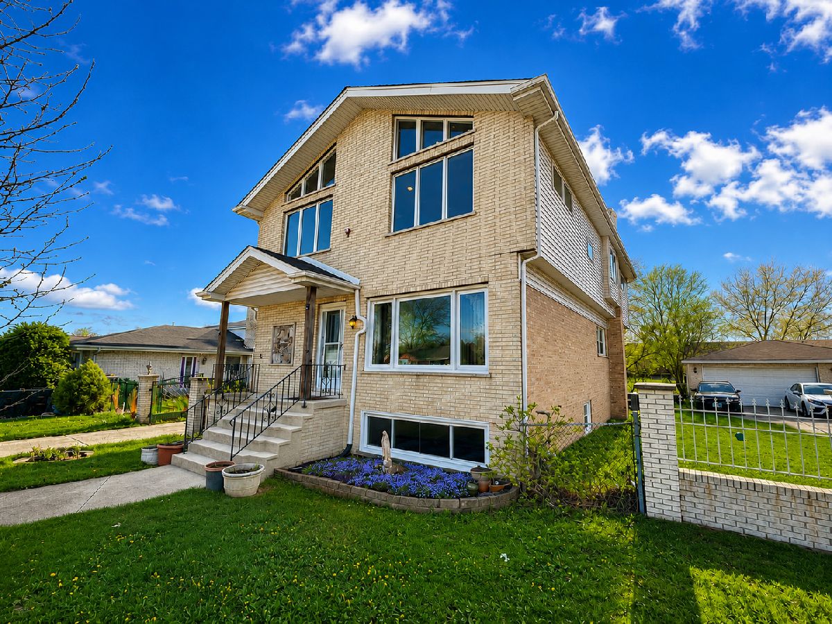  For Sale Bridgeview Illinois, 7332 Beloit Avenue