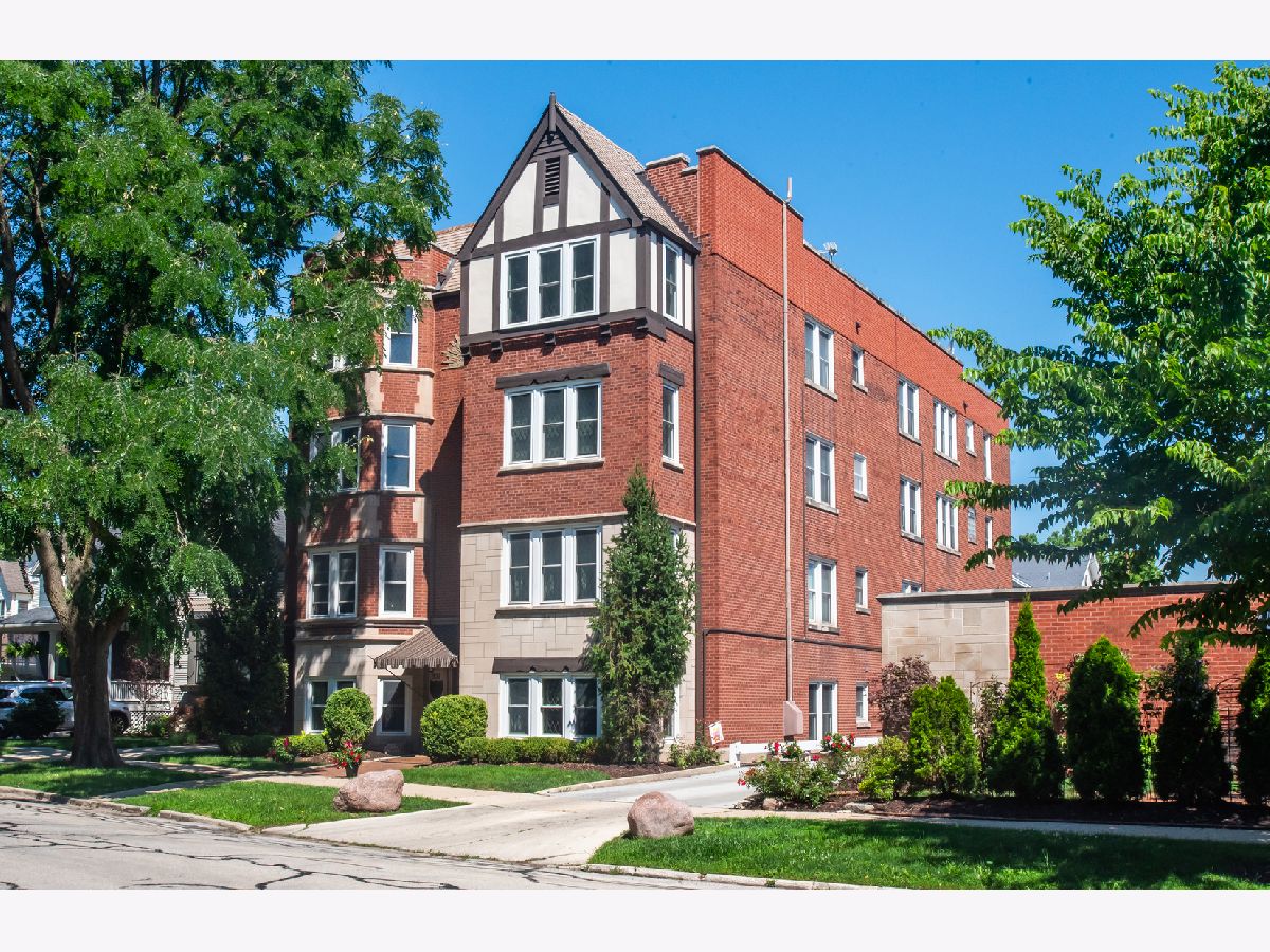  For Sale La Grange Illinois, 307 Harris Avenue