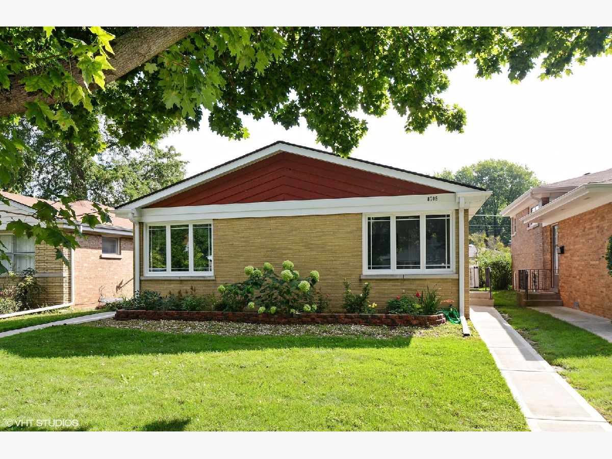  For Rent Skokie Illinois, 8709 Kedvale