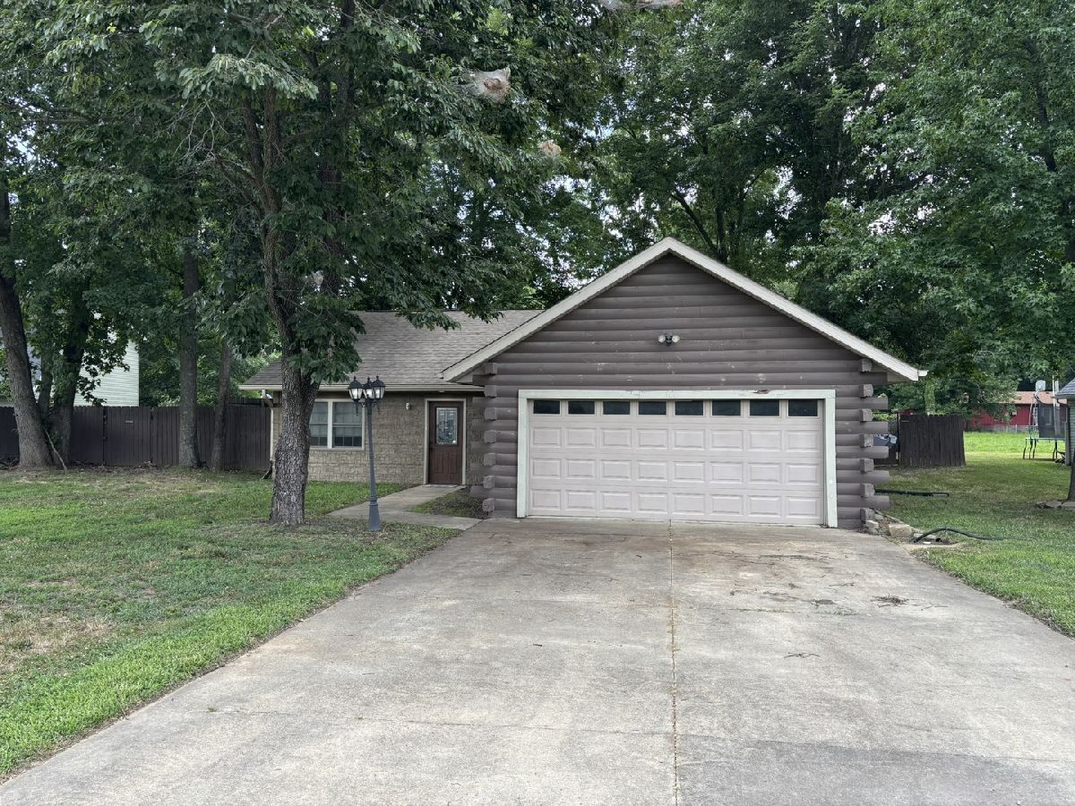  For Sale Carterville Illinois, 300 Noah Lane