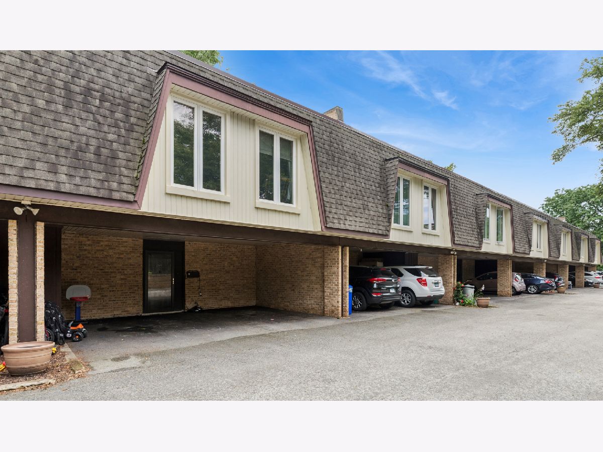  For Sale Glenview Illinois, 1835 Tanglewood Drive