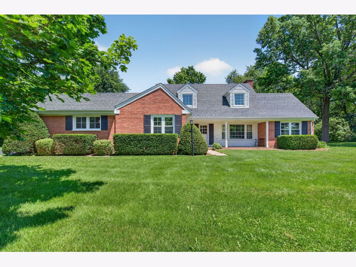  For Sale Barrington Illinois, 125 Grace Lane