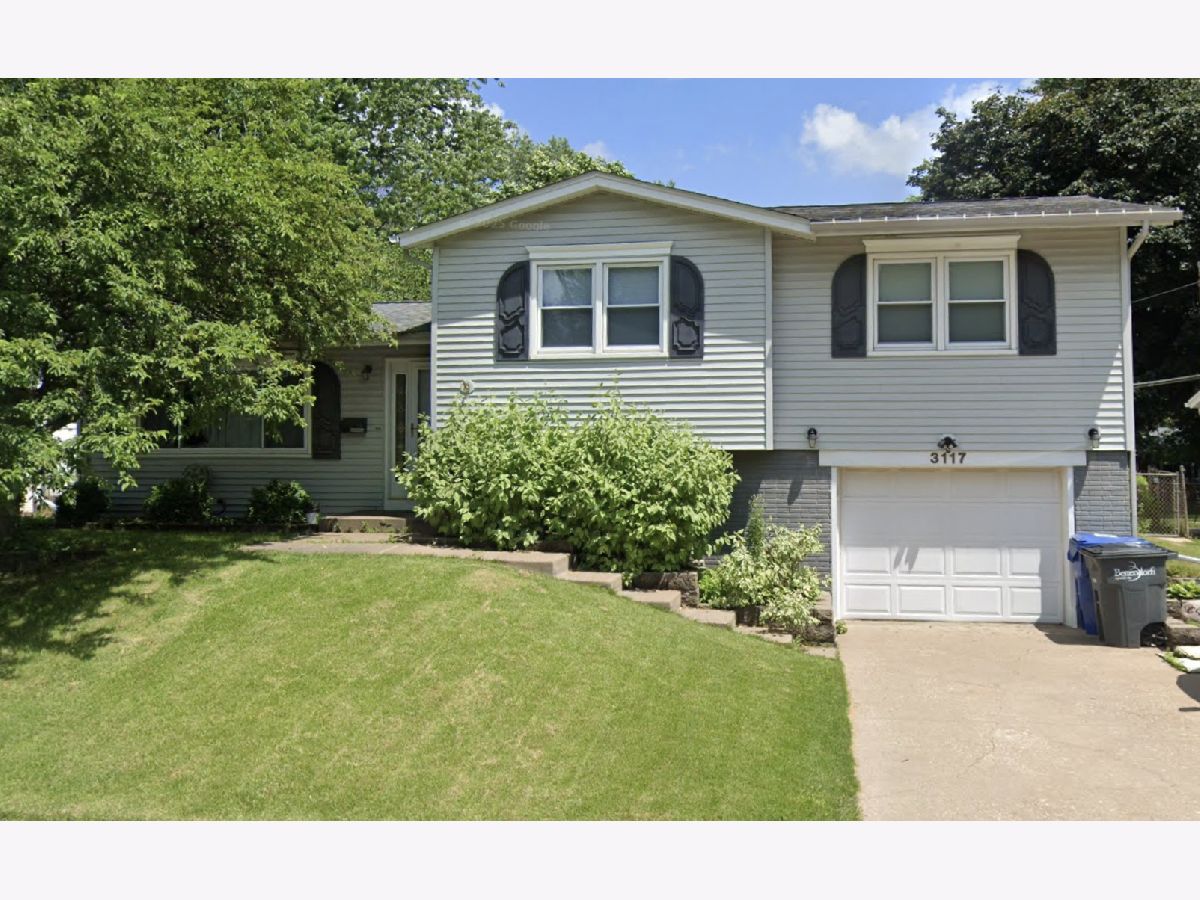 For Rent Bettendorf Iowa, 3117 Windsor