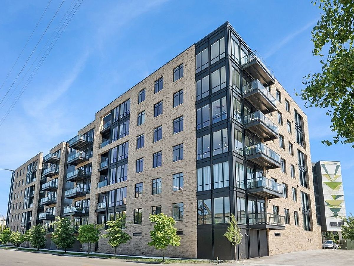 Condos & Townhomes & Homes For Rent Bucktown Chicago Illinois, 1701 Webster