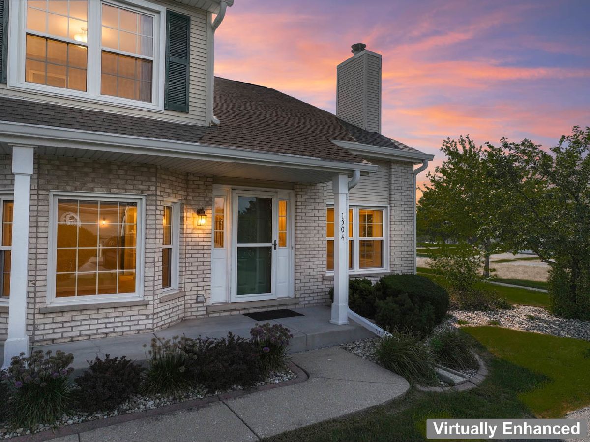 Townhomes & Condos For Sale Autumn Ridge Crest Hill Illinois, 1504 Root Street