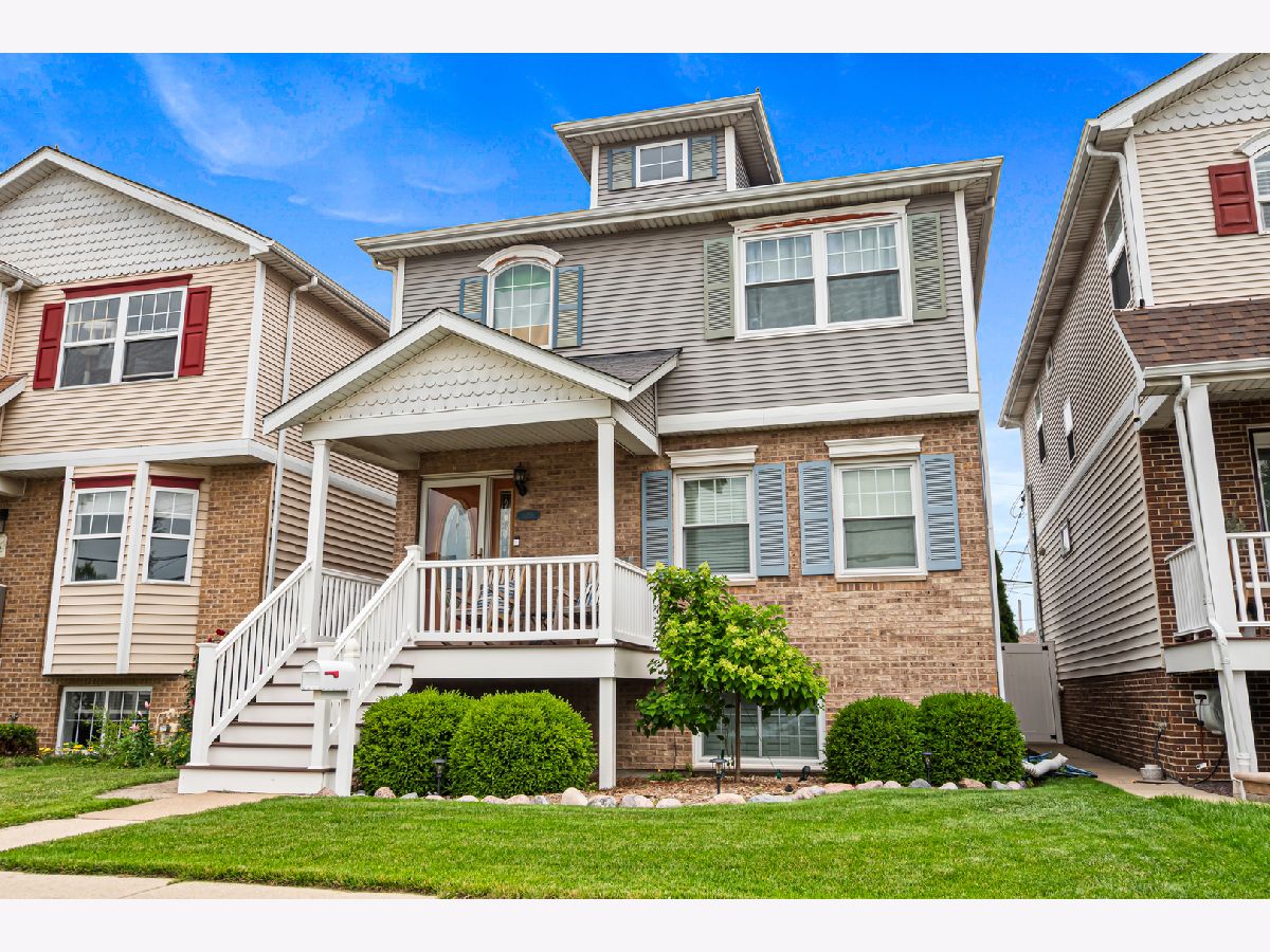 Homes & Condominiums For Sale Clear Ridge Chicago Illinois, 6216 60th Street