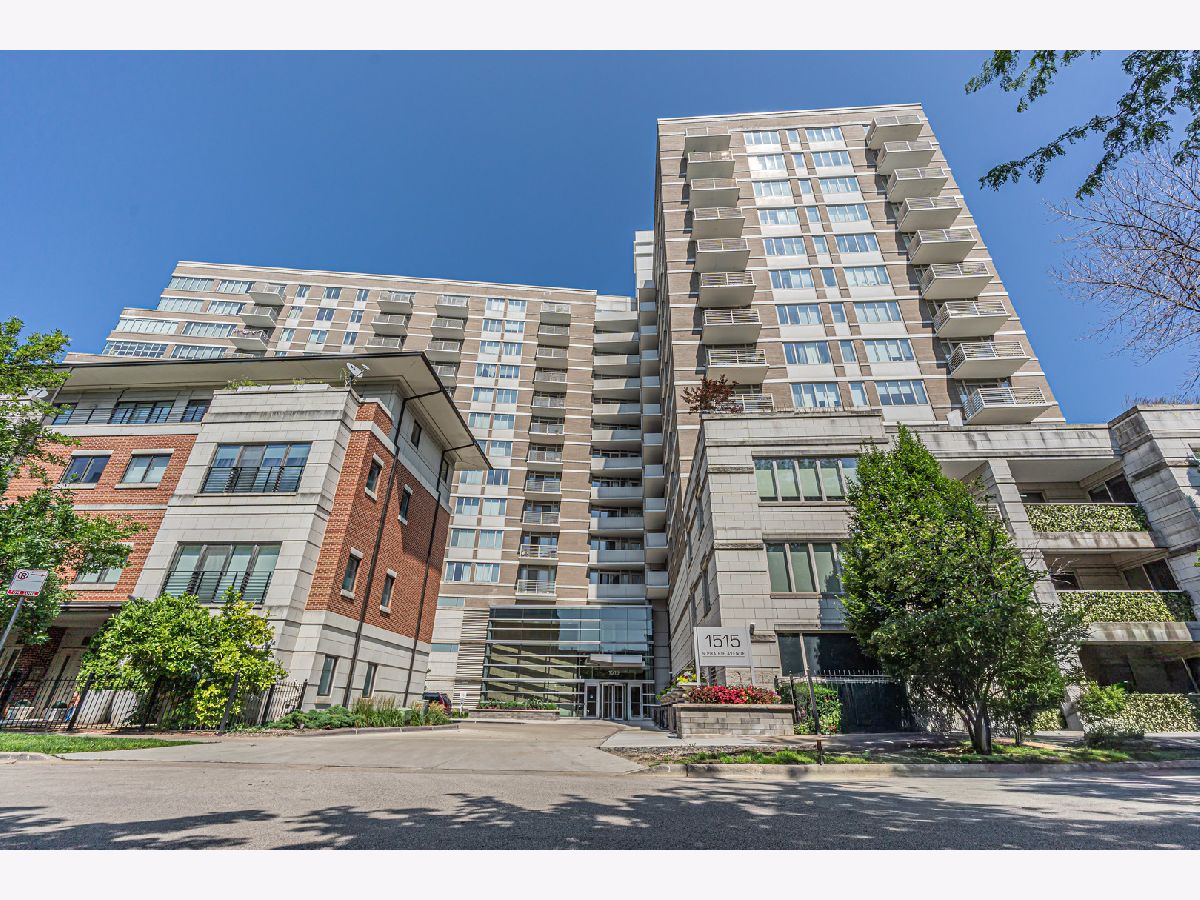  For Sale Chicago Illinois, 1515 Prairie Avenue