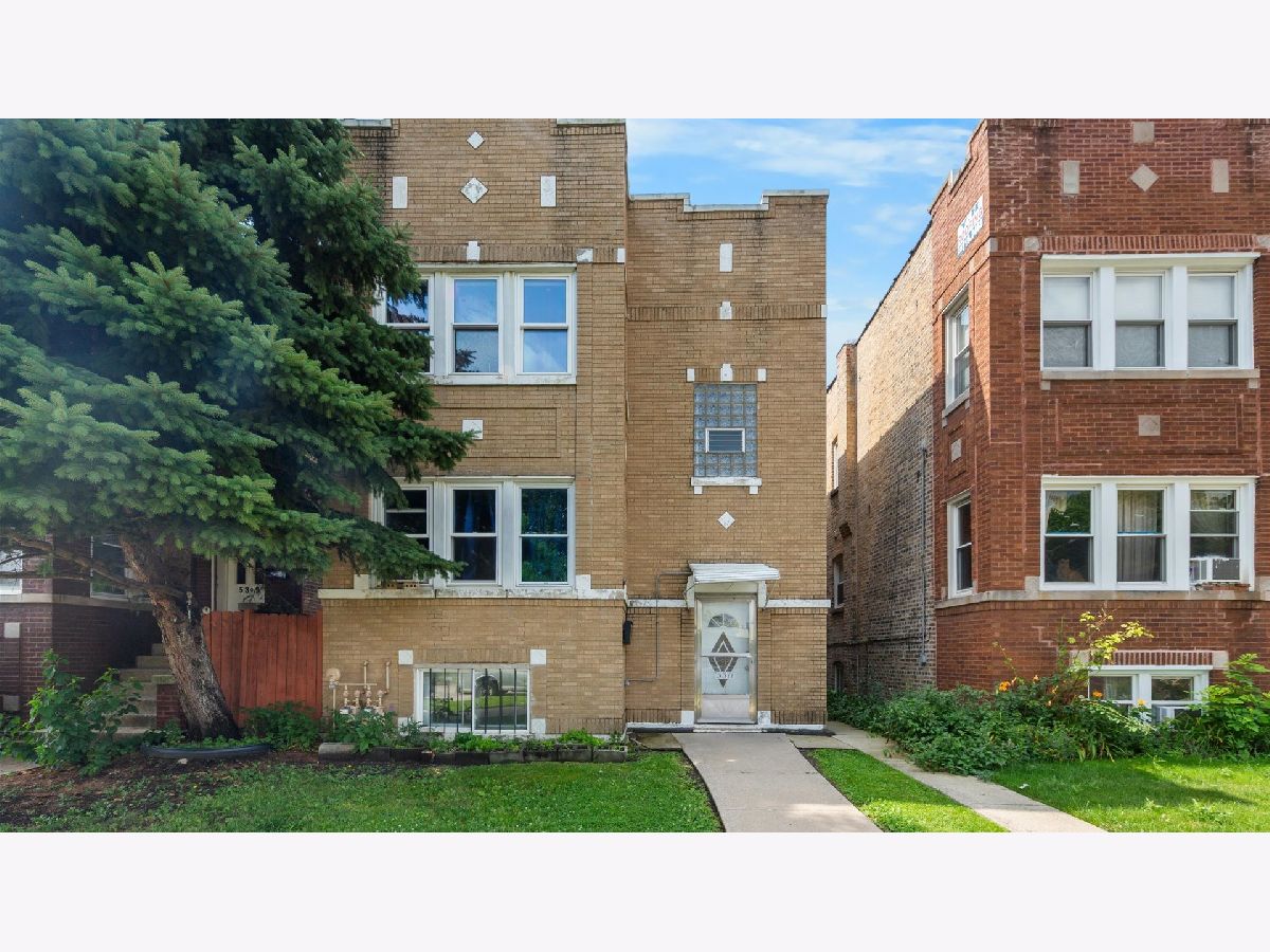  Rented Chicago Illinois, 5311 Henderson