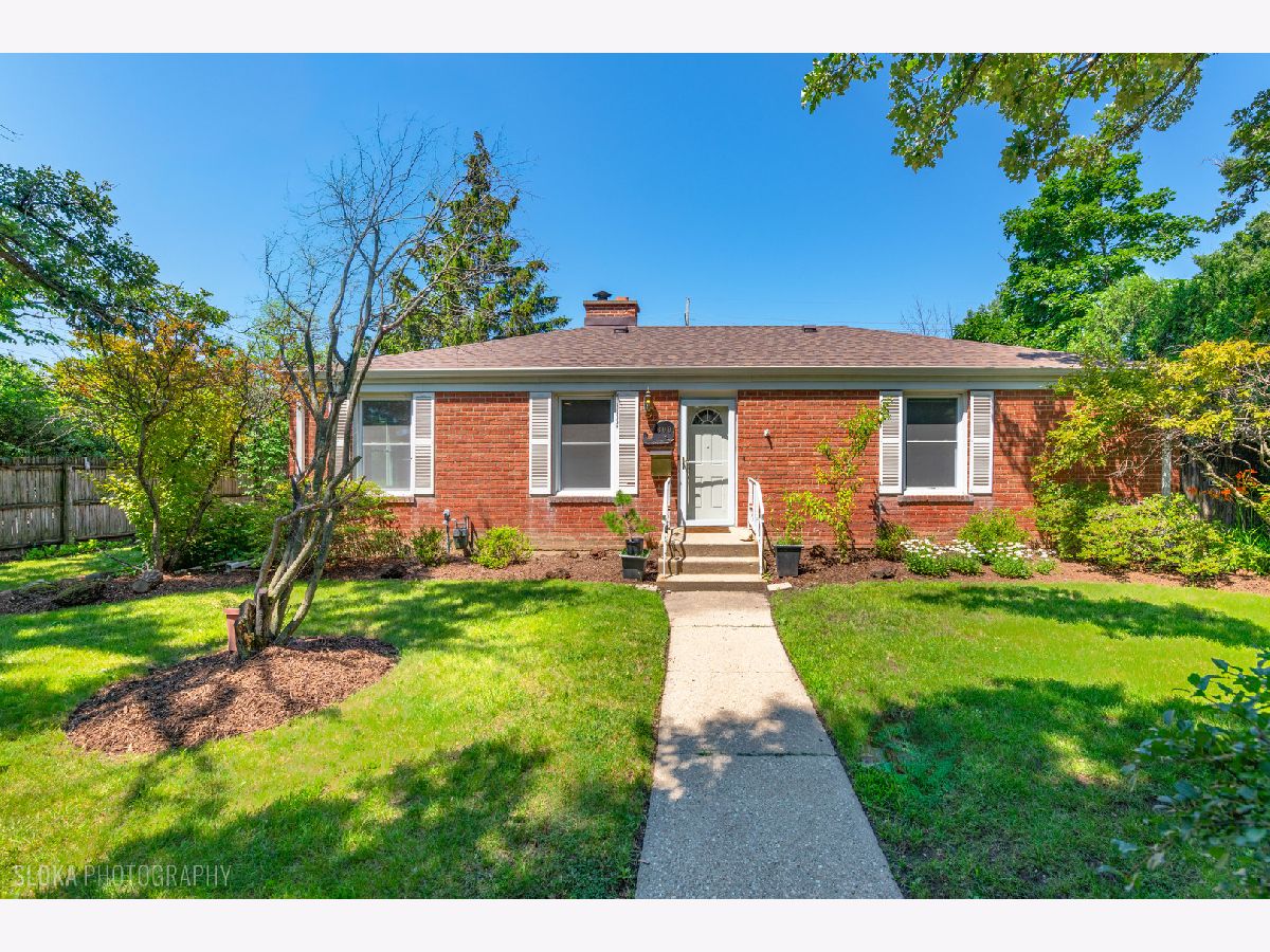  For Sale Lake Bluff Illinois, 600 Garfield Avenue