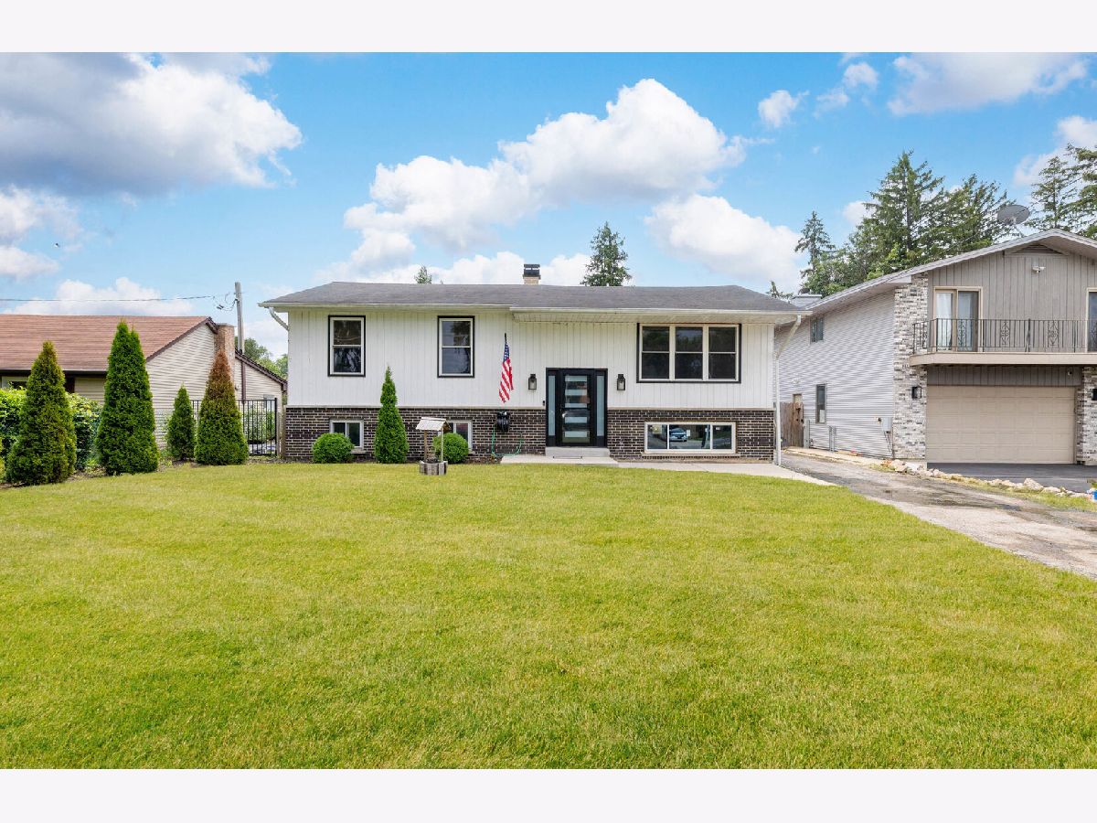 For Sale Addison Illinois, 17W667 Lorraine Avenue