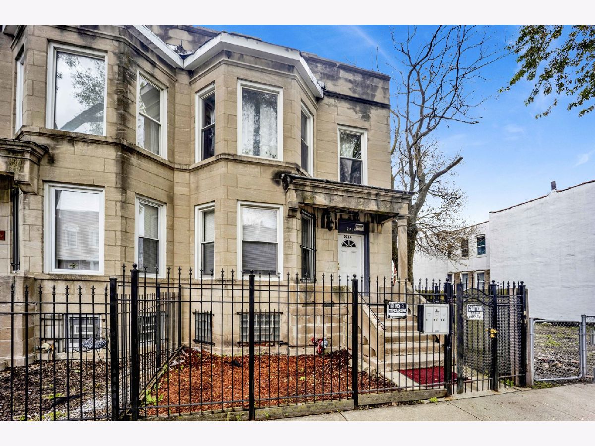  For Sale Chicago Illinois, 2714 Lexington Street