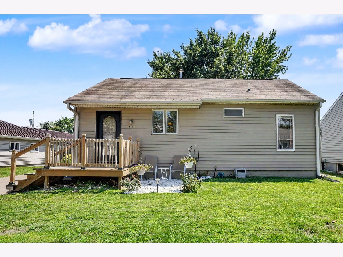  For Sale Camanche Iowa, 619 Middle Road