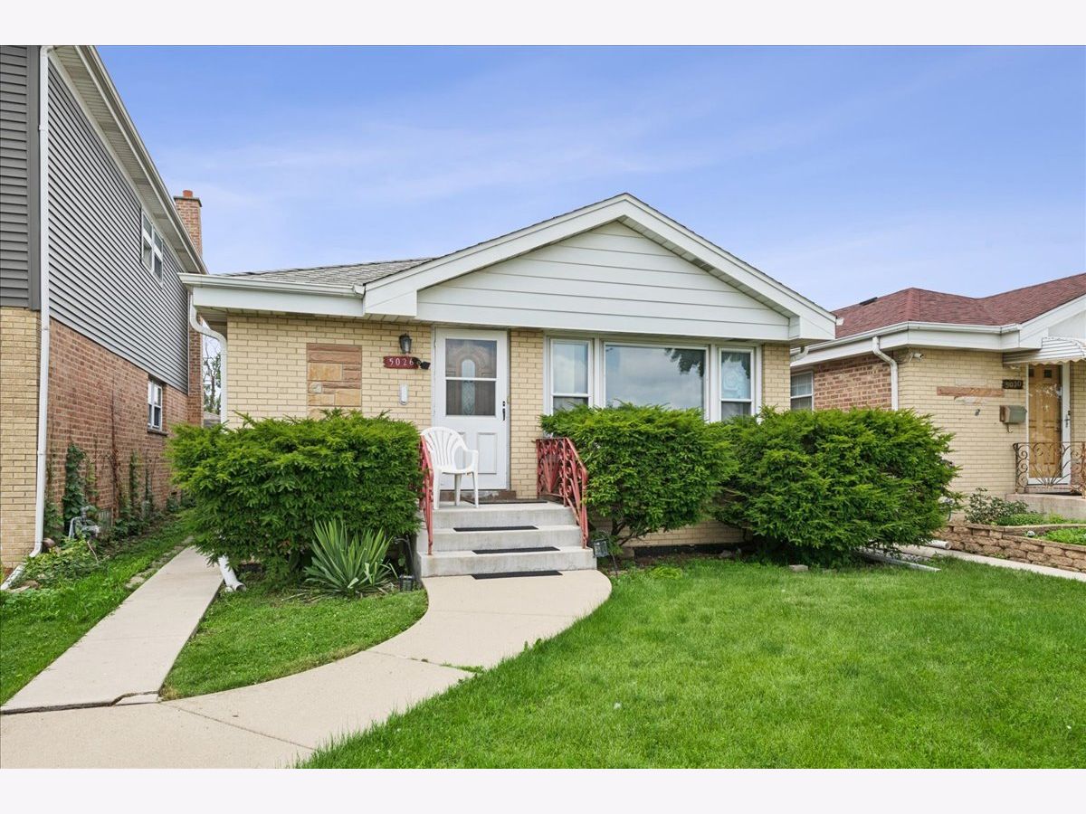  For Sale Schiller Park Illinois, 5026 Michigan Avenue