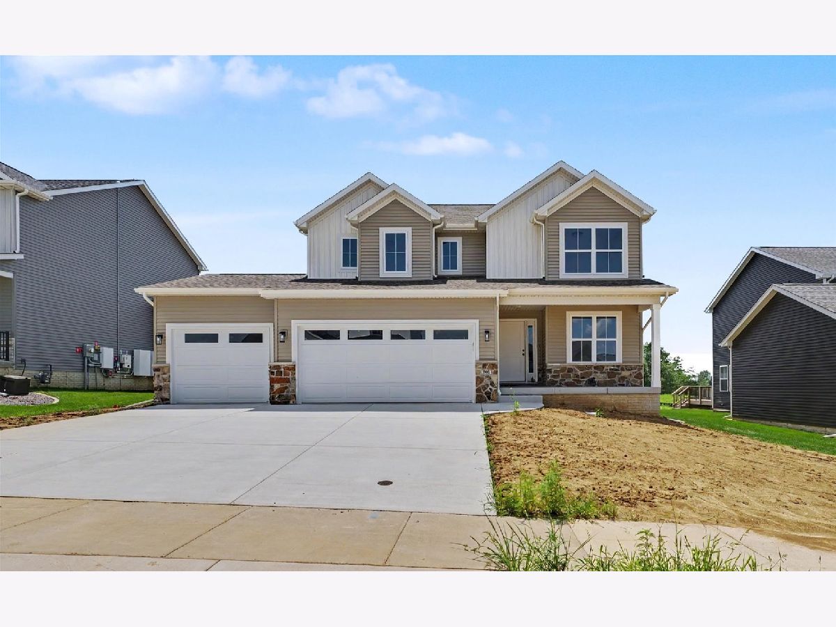  For Sale Mahomet Illinois, 705 Isabella Drive