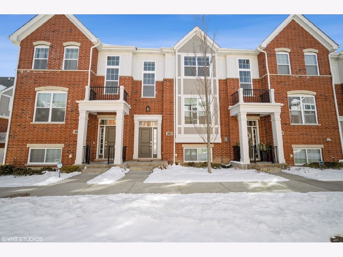 For Rent Morton Grove Illinois, 300 Capulina