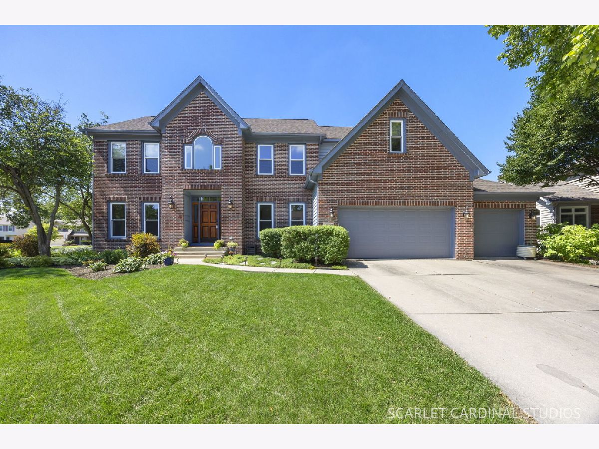 Homes & Townhomes For Sale Oakhurst Aurora Illinois, 2760 Castlewood Court