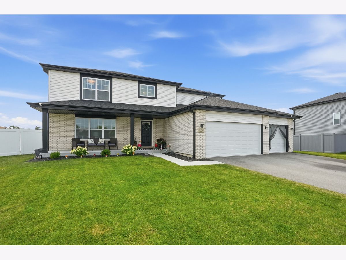  For Sale Beecher Illinois, 1354 Clifton Avenue