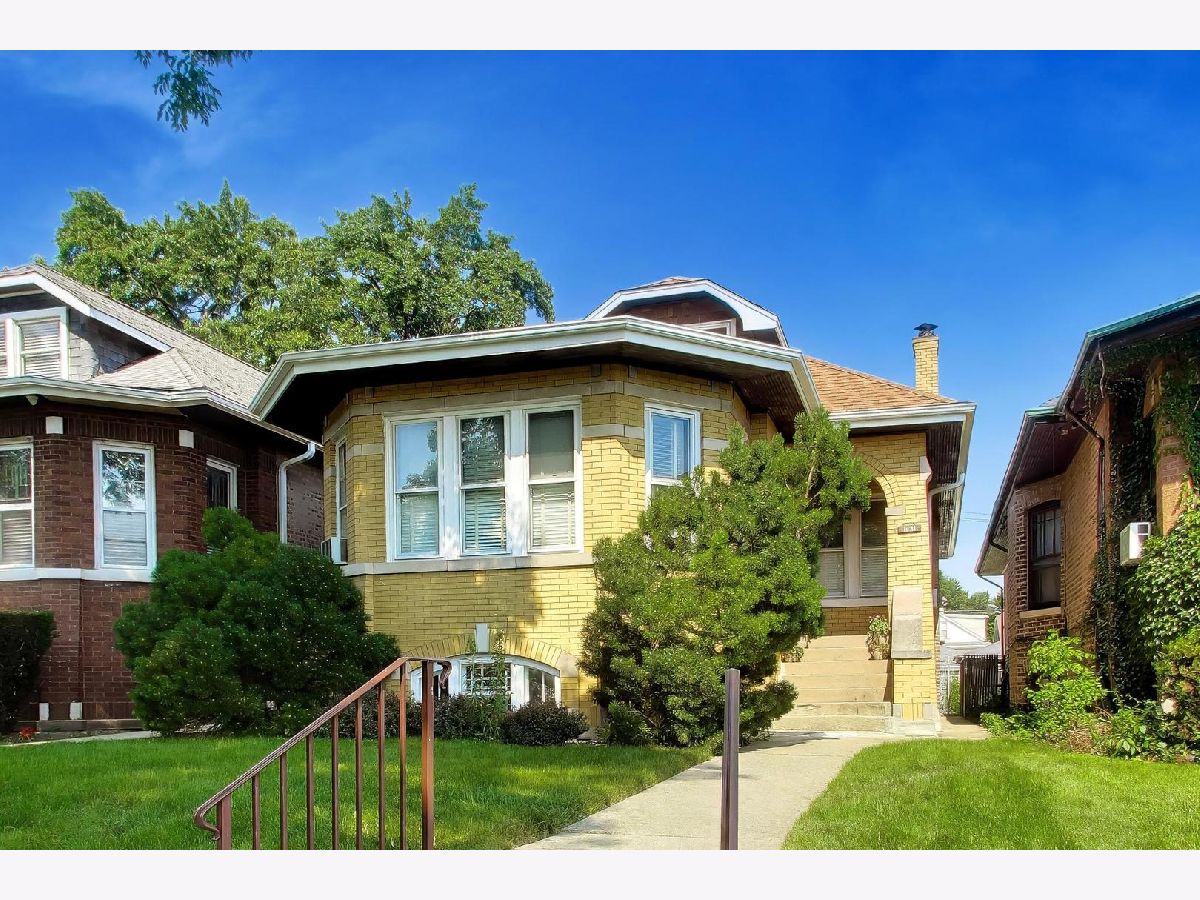  For Sale Chicago Illinois, 1631 Natchez Avenue