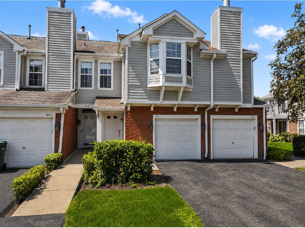  For Sale Vernon Hills Illinois, 911 Sparta Court